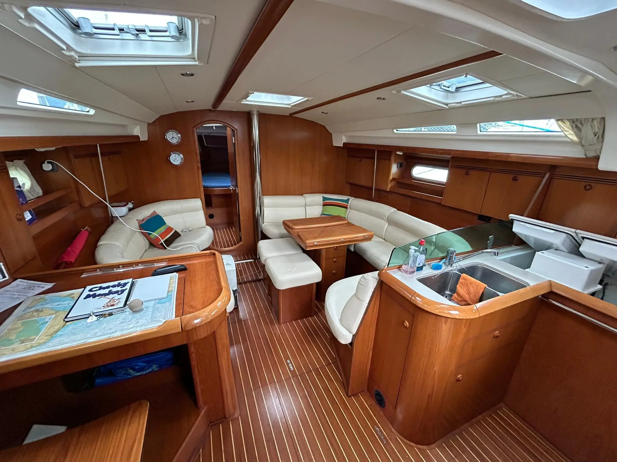 2005 Jeanneau sun odyssey 45