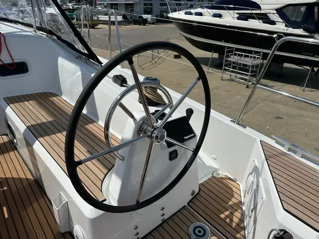 Jeanneau Sun Odyssey 350