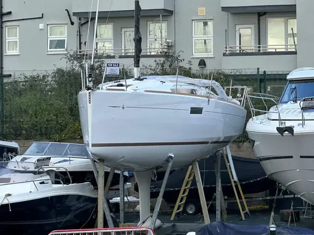 Jeanneau Sun Odyssey 349