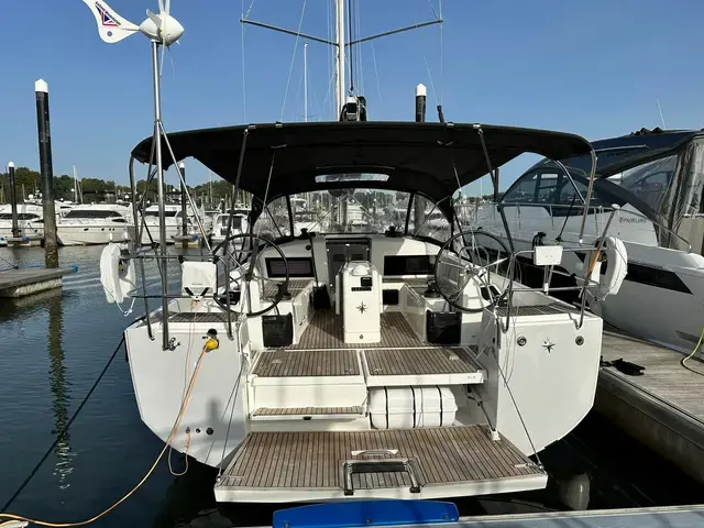 Jeanneau Sun Odyssey 440 for sale in United Kingdom for £299,950 ($375,195)