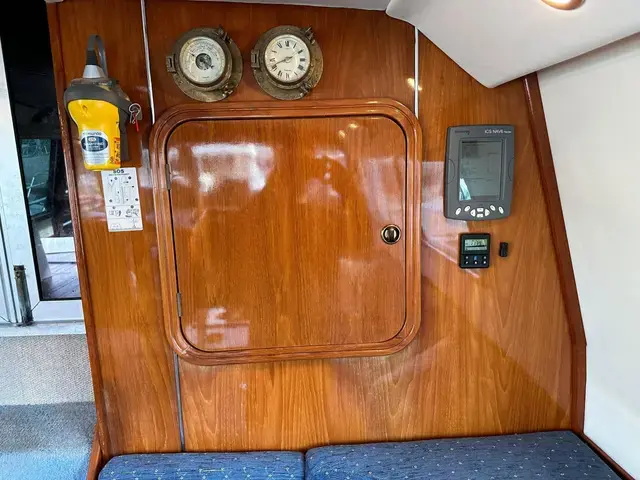 Aquastar 38 Aft Cabin