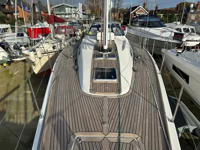 X Yachts 46