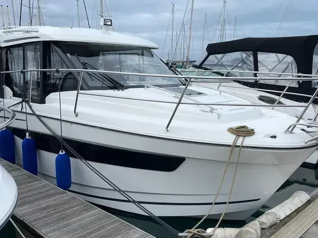 Jeanneau Merry Fisher 895