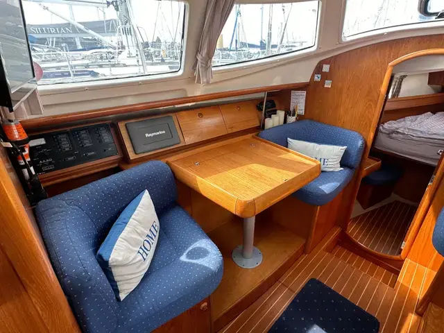 Jeanneau Sun Odyssey 40 Ds for sale in United Kingdom for £74,995 ($95,295)