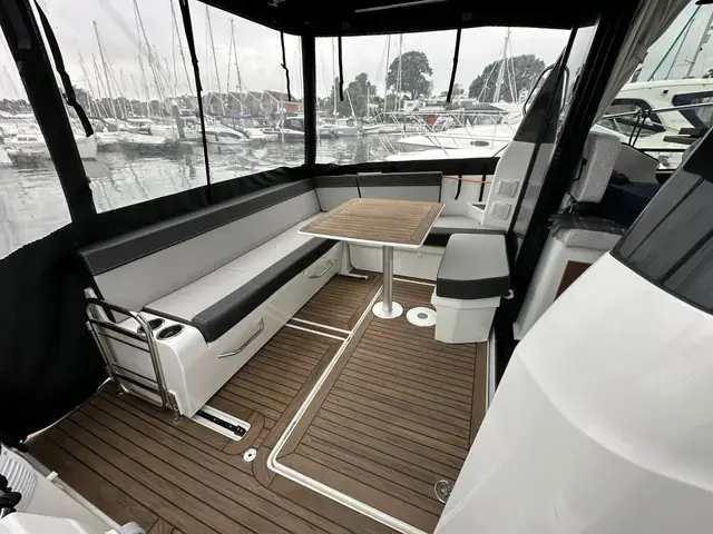 Jeanneau Merry Fisher 895