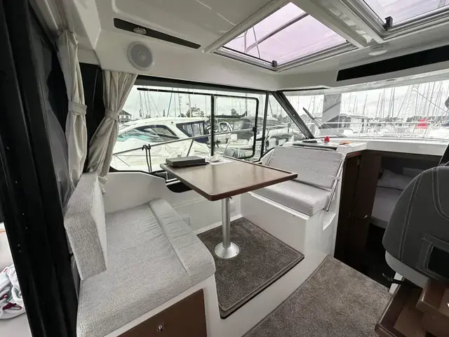 Jeanneau Merry Fisher 895