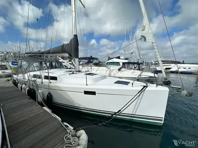 Hanse 385