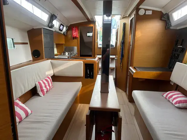 Jeanneau Sun Odyssey 349