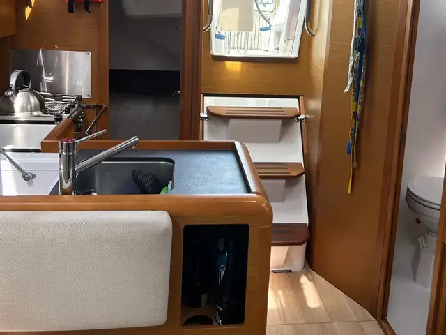 Jeanneau Sun Odyssey 349