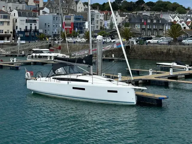 Jeanneau Sun Odyssey 380