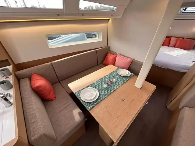 Jeanneau Sun Odyssey 380