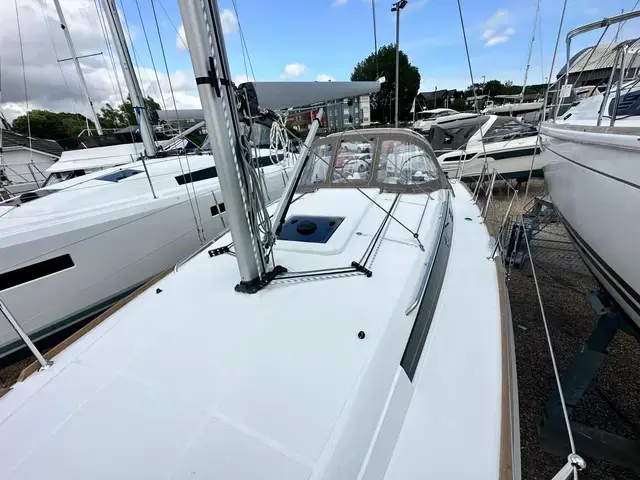 Jeanneau Sun Odyssey 349