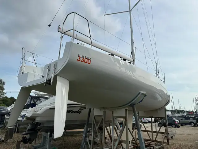 Jeanneau Sun Fast 3300