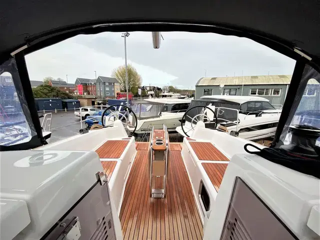 Jeanneau Sun Odyssey 380