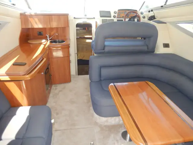 Sealine F34