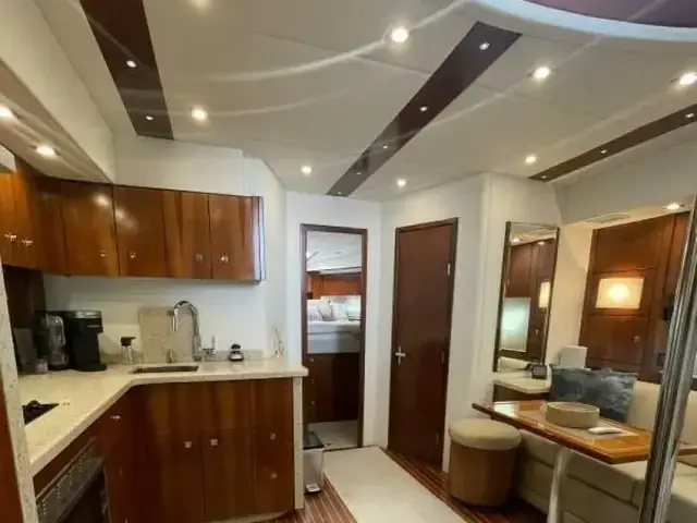 Cruisers Yachts 48 Cantius