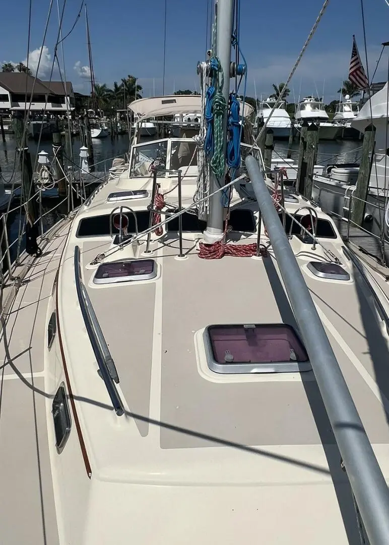 2005 Island Packet 485