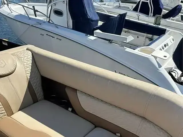 Godfrey Pontoon 235 SFL Monaco