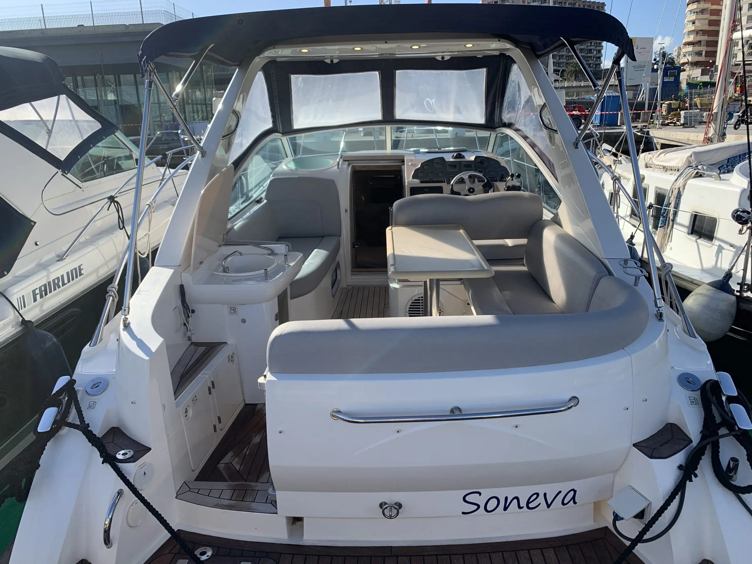 2006 Sealine s29