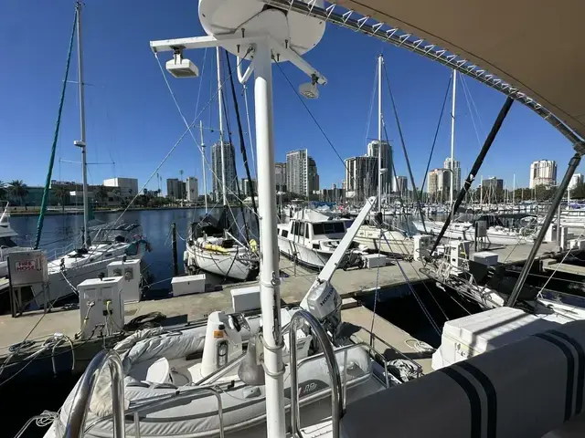 Mainship 43