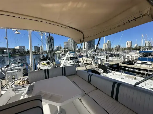 Mainship 43