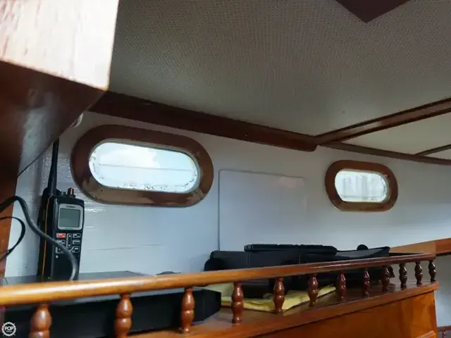 Cheoy Lee 28 Sedan Trawler