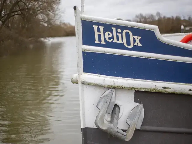 Luxe Motor Dutch Barge