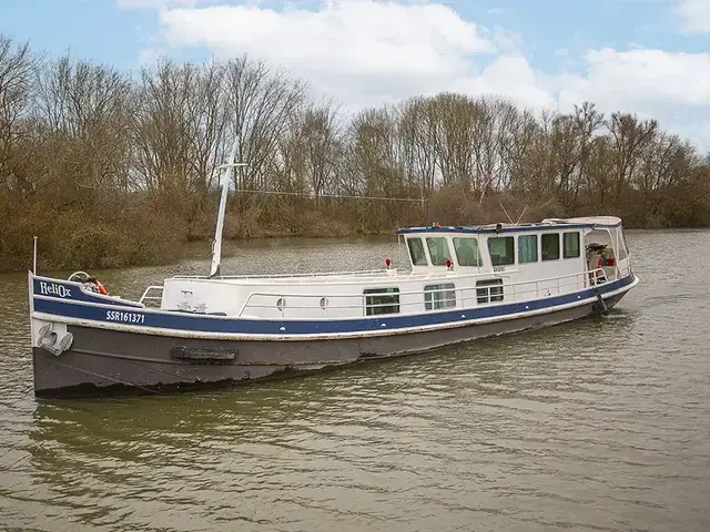 Luxe Motor Dutch Barge