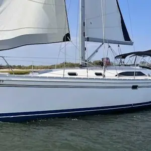 2010 Catalina 445