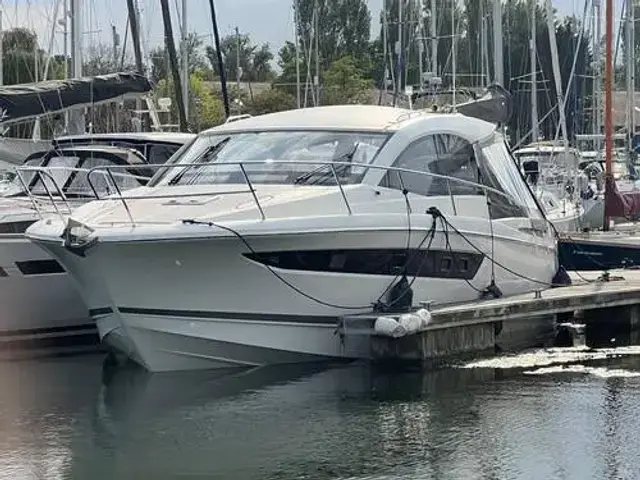 Jeanneau Leader 10