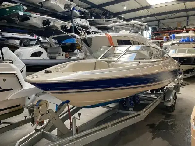 Bayliner 2050 CAPRI BOWRIDER