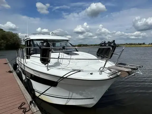 Jeanneau Merry Fisher 895