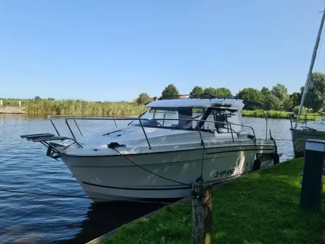 Jeanneau Merry Fisher 795