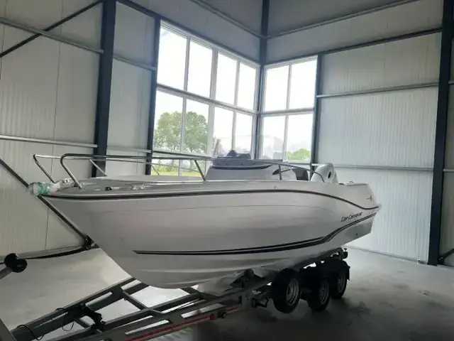 Jeanneau Cap Camarat 6.5 Cc