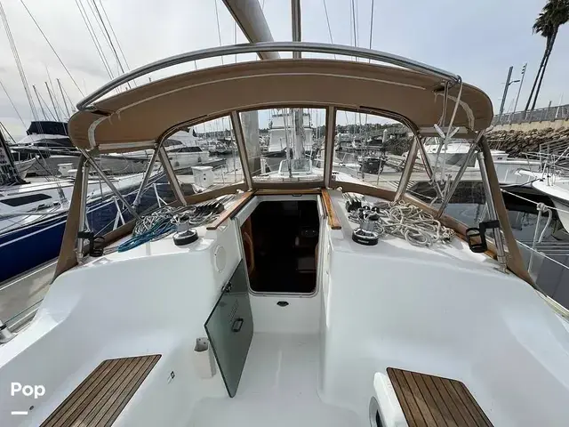 Jeanneau Sun Odyssey 37