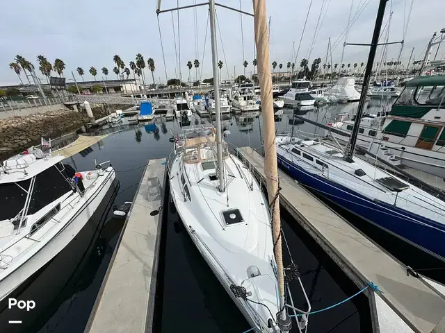 Jeanneau Sun Odyssey 37