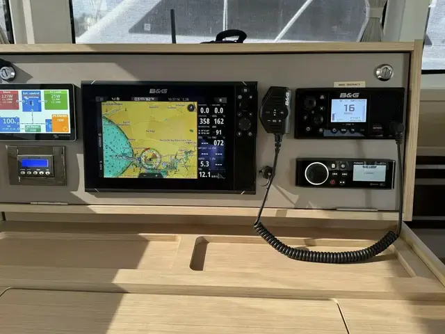 Lagoon 42