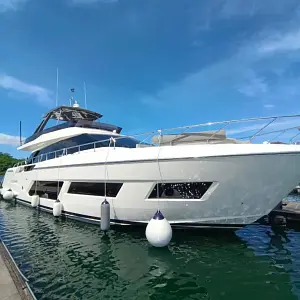 2020 Ferretti Yachts 670