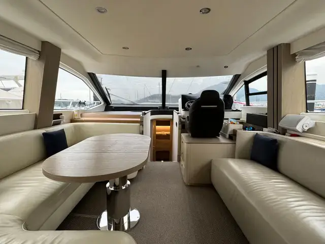 Azimut 55