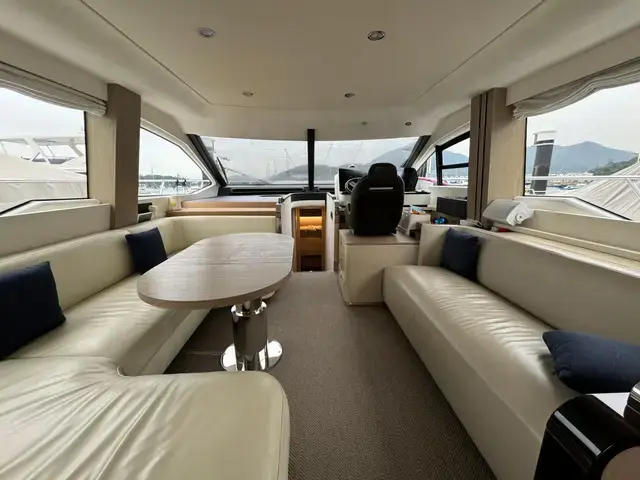 Azimut 55