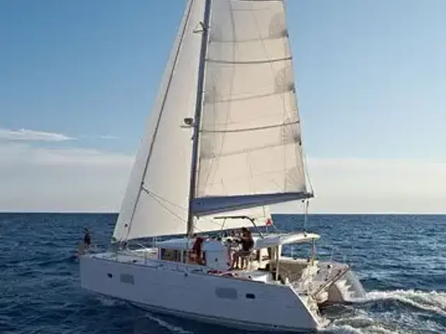 Lagoon 400