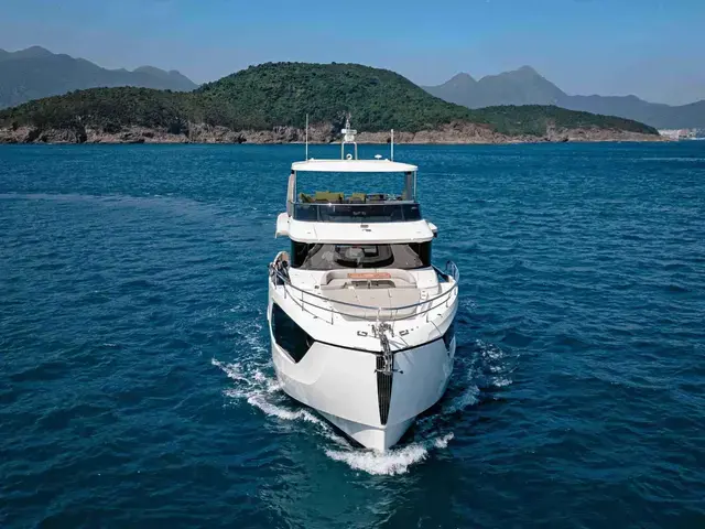 Absolute 64 Navetta