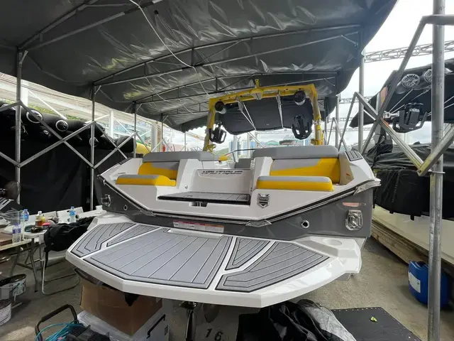 Nautique G23