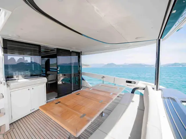 Absolute 64 Navetta