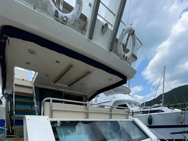 Fairline Squadron 65