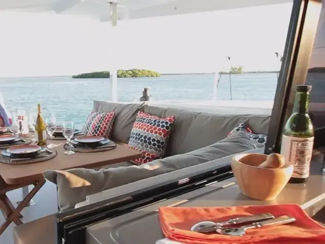 Fountaine Pajot Lucia 40