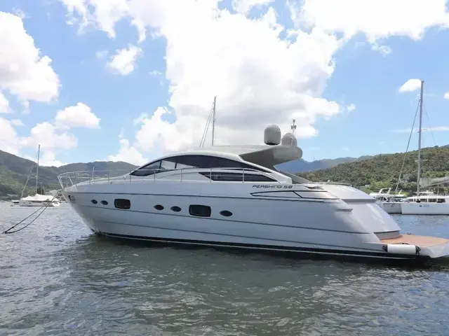 Pershing 58