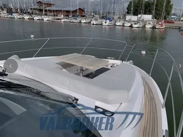 Sunseeker Manhattan 55