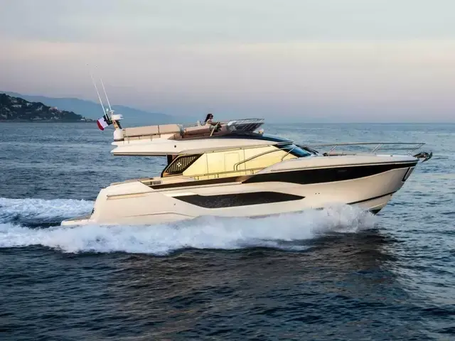 Present Yachts F4.9