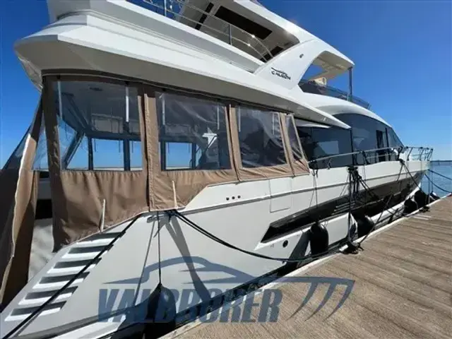 Galeon 680 Fly